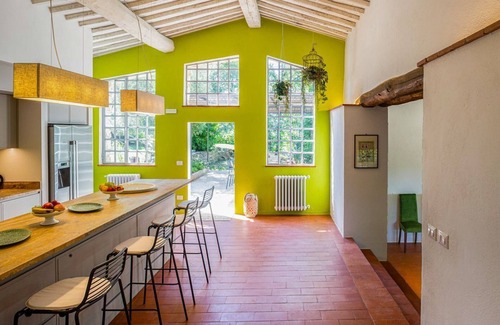 Gaiole in Chianti Villa | Experience Borgo Merlo: Spacious Villa with Private Pool