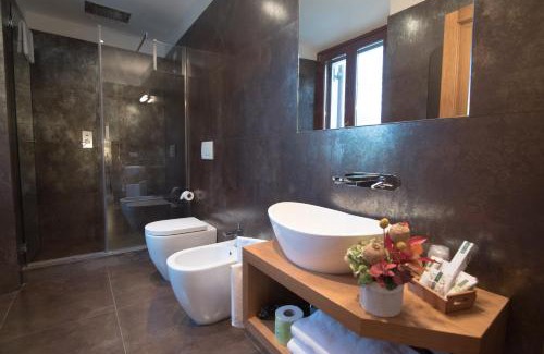 Zona LVIII Prima Porta House | Ocean View Bliss at Borgo Pallavicini Mori - 4 Star Retreat