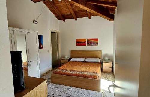 Maccagno House | Tranquil Borgo Paradiso Guest House with Family Amenities