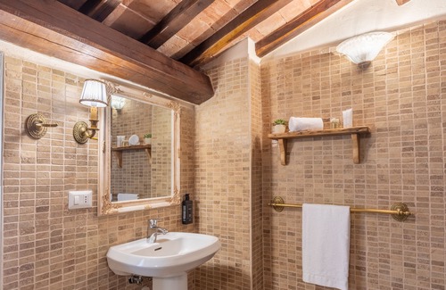 Loreto Hotel | Experience Elegance at Borgo Petroro - Rated 10/10!