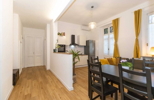 Borgo Po Apartment | Cozy Borgo Po Apartment for Family Getaways