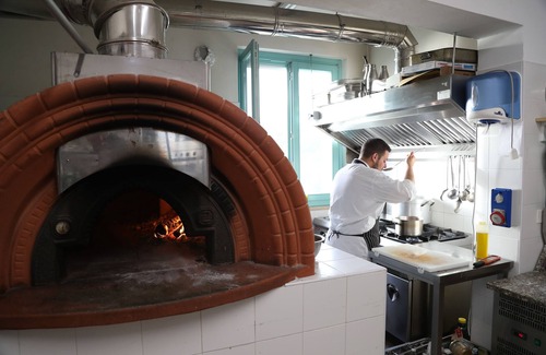 San Lucido Hotel | Chic Retreat at Borgo Rosso di Sera with Pool & Dining
