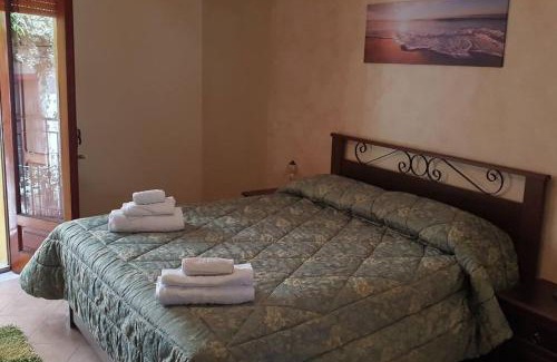 Castelmola Apartment | Pet-Friendly Borgo San Giorgio Apartment with Great Reviews