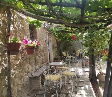 Montalcino House | Discover Borgo Villa a Tolli: Rated 9/10, Pet Friendly Retreat