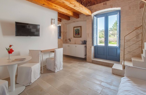 Impalata House | Borgofreddo: Guest Rated 10/10 with Pool and Spa Access
