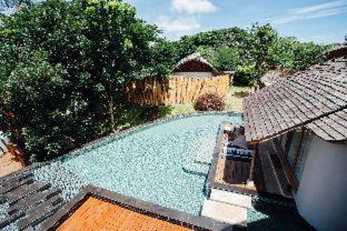 Mu Si Resort | Elegant Boribot Pool Resort with Hot Tub & Family Amenities