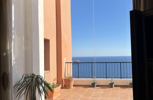 La Herradura Apartment | Discover Boricua: Family-Friendly Stay with Pool Access