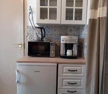 Ocseny Apartment | Pet-Friendly Bormegálló Vendégház with Exceptional 9.3 Rating