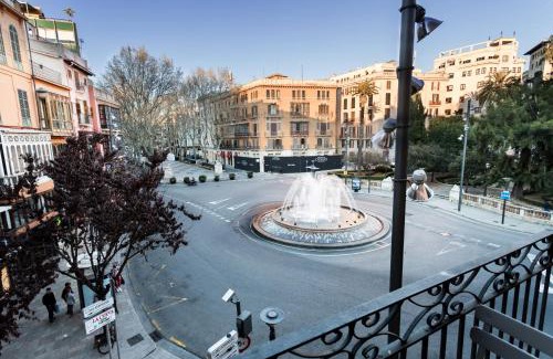 La Llotja-Born Apartment | Family-Friendly Borne Suites TI by MallorcaSuites - 4 Star Stay