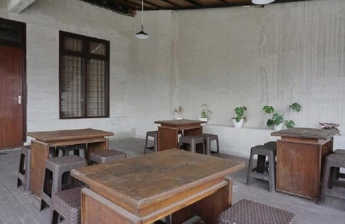 Malang House | Cozy Borobudur Homestay: Your Budget-Friendly Escape