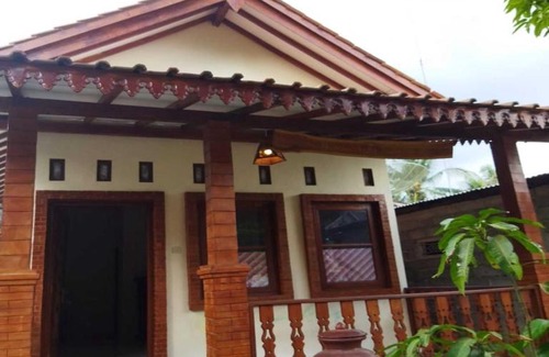 Borobudur House | Discover Borobudur Kampung Homestay - Family-Friendly Getaway