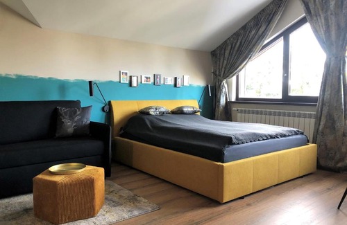 Borovets Apartment | Scenic Borovets Forest View - Family-Friendly Retreat