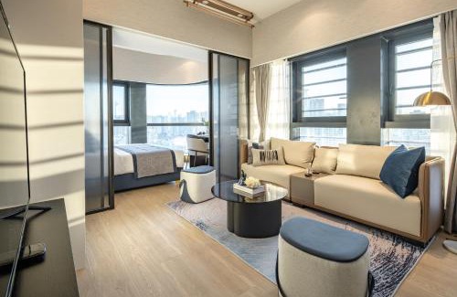 Nanshan Apartment | Pet-Friendly BORUISI Executive Apartment with Hot Tub Awaits