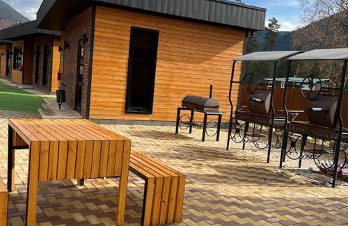 Arkhyz Villa | Discover Borville: Highly Rated Getaway with Hot Tub