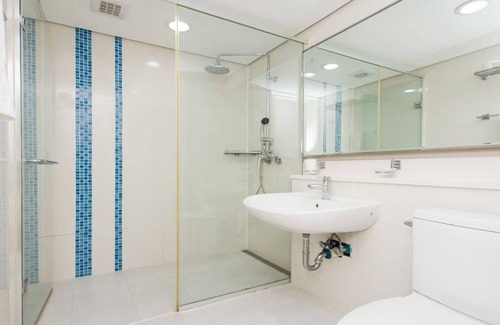 Boryeong Apartment | Relax at Boryeong Base with Pool and Family-Friendly Amenities