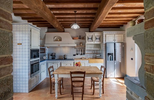 Marciano della Chiana Villa | Discover Boschi Salviati: Family-Friendly Getaway in Tuscany
