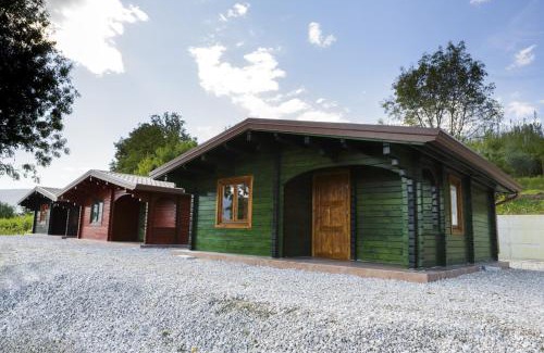 Sant'Andrea del Garigliano Bed & Breakfast | Inviting Bosco D'Olmi Country House with Pool & Ocean Views
