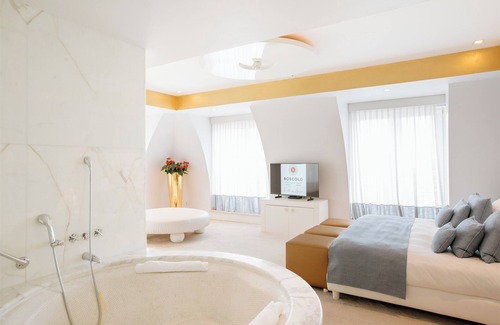 Jean-Medecin Hotel | Discover Boscolo Nice Hôtel & Spa: Top-Rated with Pool Access