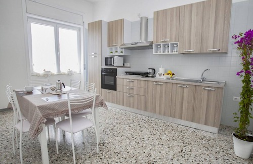 Mount Vesuvius - Pompei Apartment | Explore Boscoreale Vanilla Flat with Free Parking & Breakfast