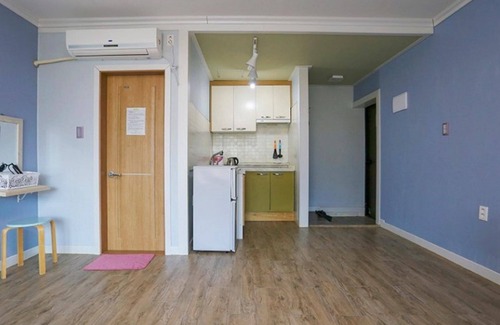 Boseong House | Eco-Friendly Boseong Gureumsogui Sanchaek Pension Awaits