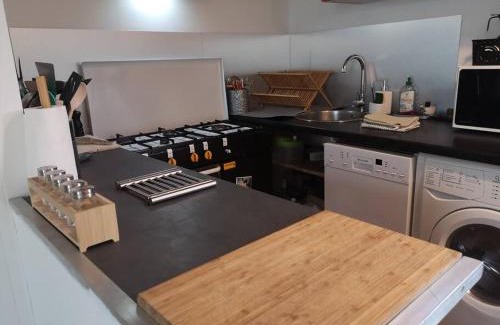 Basse-Normandie House | Tranquil Bosny&Clyde: Your Oasis in Normande Countryside