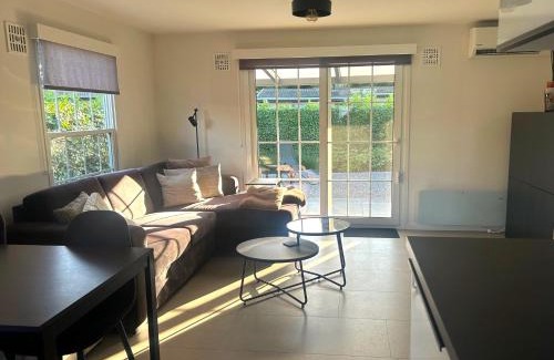 Oisterwijk Ski Chalet | Bosparel met ruime tuin en airco!