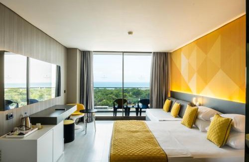 Sorgun Mahallesi Hotel | Experience Elegance at Bosphorus Sorgun Hotel with Spa & Beach