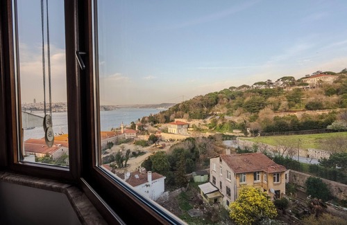 Uskudar Apartment | Bosphorus View 5+2 Duplex