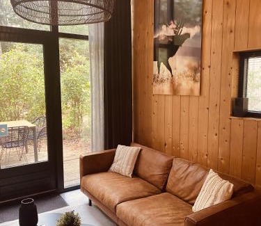Beekbergen-Zuid House | Cozy Forest Retreat with Private Pool and Hot Tub