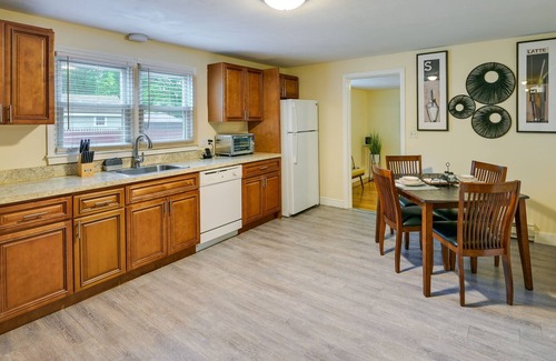 Fairmount Hill Apartment | Modern Boston Duplex with Foosball Table Near Downtown