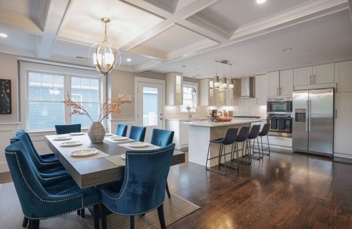 Waltham House | Discover Boston's Pet-Friendly 4BR Home: Rated 10/10!