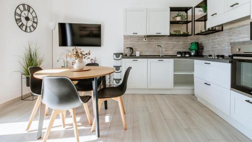 Historical Center Apartment | Botanic Apartments - Rooms