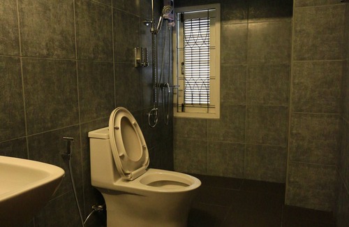Pua House | Charming Stay at Botanic Garden Nan Guest House, Rated 8.8