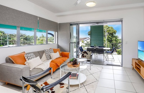Edge Hill Apartment | Botanicals in Heart of Edge Hill 17