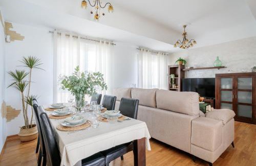 Alicante Apartment | Botanik Dreams