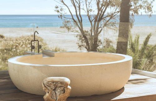 Vista de los Angeles-Rumina Hotel | Experience Botaniq Hotel Boutique with Oceanfront Amenities