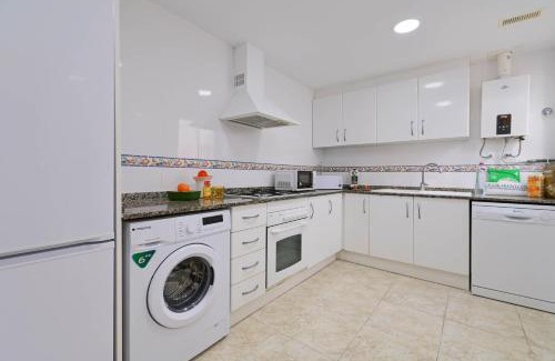 Aduanas Apartment | Experience Botavara: 4-Star Hotel with Family & Pet Amenities