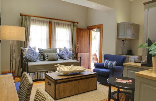 Klein Brak River Cabin | Escape to Botlierskop Private Game Reserve: 4-Star Bliss