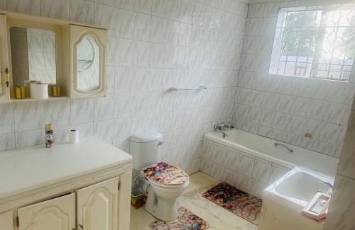 Greater Johannesburg Metropolitan Area Bed & Breakfast | BotsDiva AIR