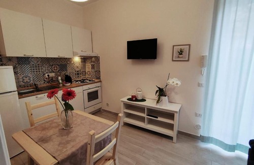 Casalnuovo di Napoli Apartment | Discover Botteghelle Home: Child-Friendly Retreat Rated 9/10