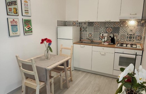 Casalnuovo di Napoli Apartment | Discover Botteghelle Home: Child-Friendly Retreat Rated 9/10
