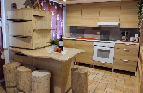 Campitello di Fassa Apartment | Inviting Botton d'oro: Pet-Friendly & Family Approved