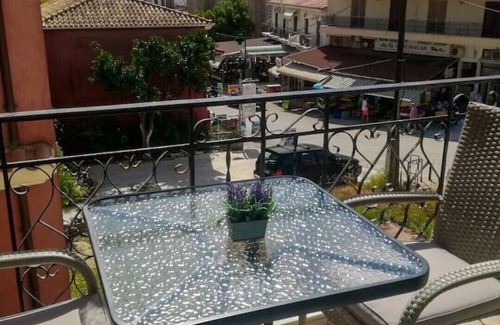 Parga Apartment | Discover Bouas House: Stylish Apartment in Parga's Heart