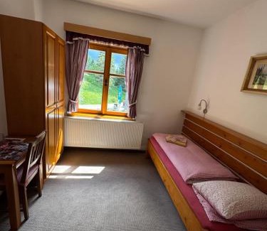 Pec pod Snezkou House | Inviting Bouda Pod Sněžkou: Family-Friendly Getaway