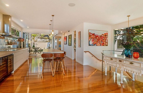 Hardys Bay House | Beachside Bliss at Bouddi Galing with Private Pool Access