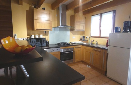 Goos House | Pet-Friendly Boudicq Gîte with Family Amenities Await