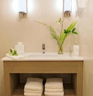Maxwell Hotel | Relax at Bougainvillea Barbados: Oceanfront Family Retreat