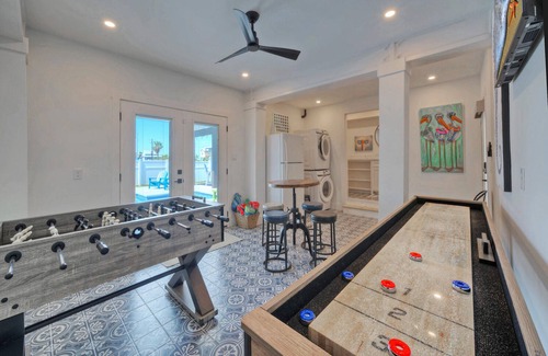 Leeward Sands House | Indulge at Boujee Pelican: Private Pool & Ocean Views