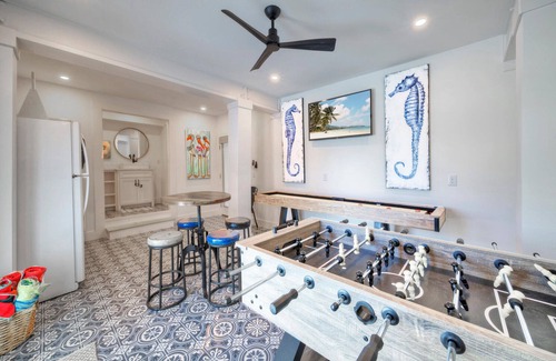 Leeward Sands House | Indulge at Boujee Pelican: Private Pool & Ocean Views