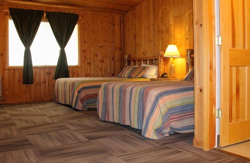 Boulder Hotel | Pet-Friendly Boulder Inn with Breakfast & Child Amenities